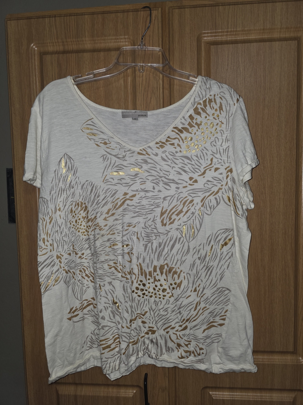 Allyson Whitmore White V-Neck Short Sleeve Top with Gold Floral Foil